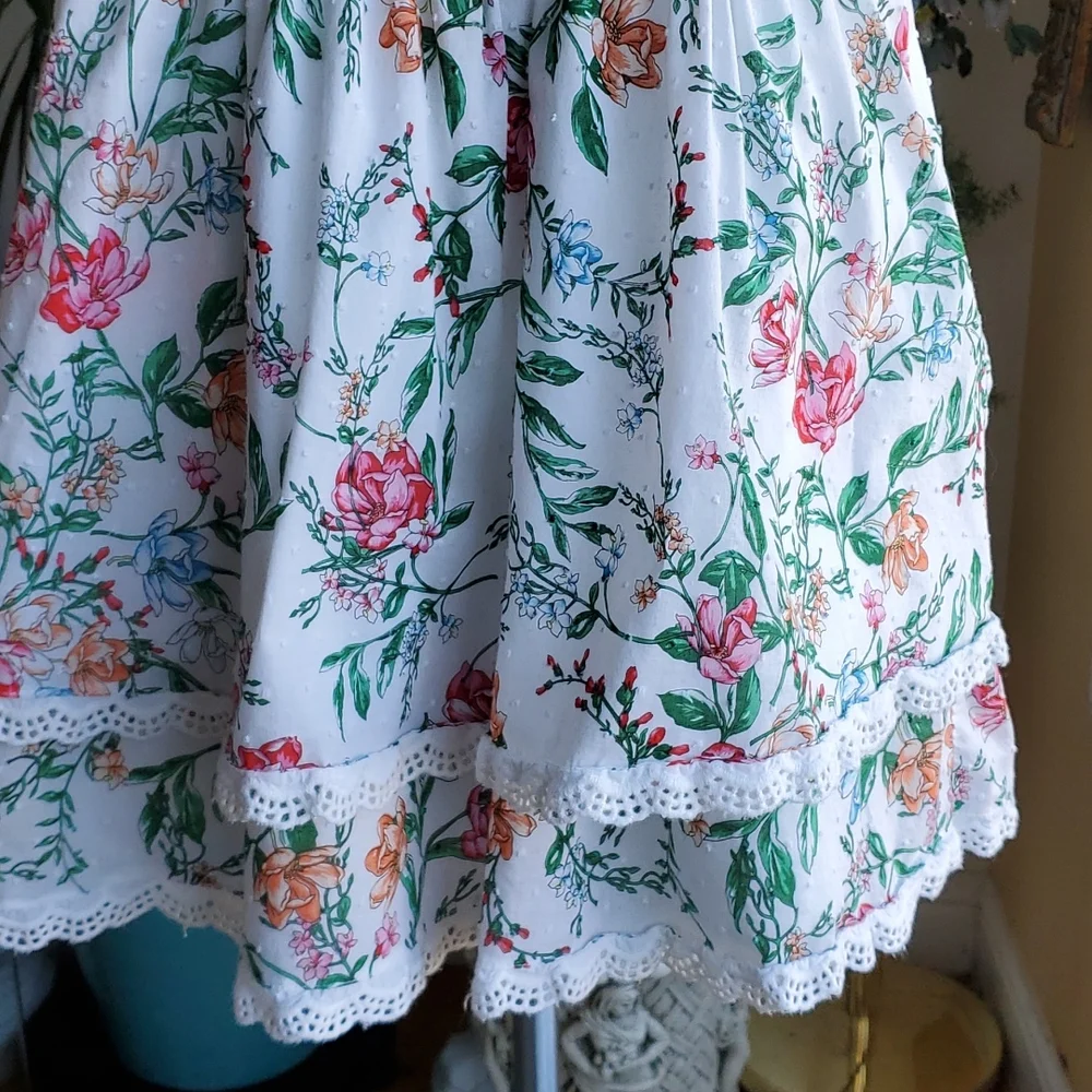 Laura Ashley Floral Tiered Cotton Dress With Lace Detail And Tulle Size …